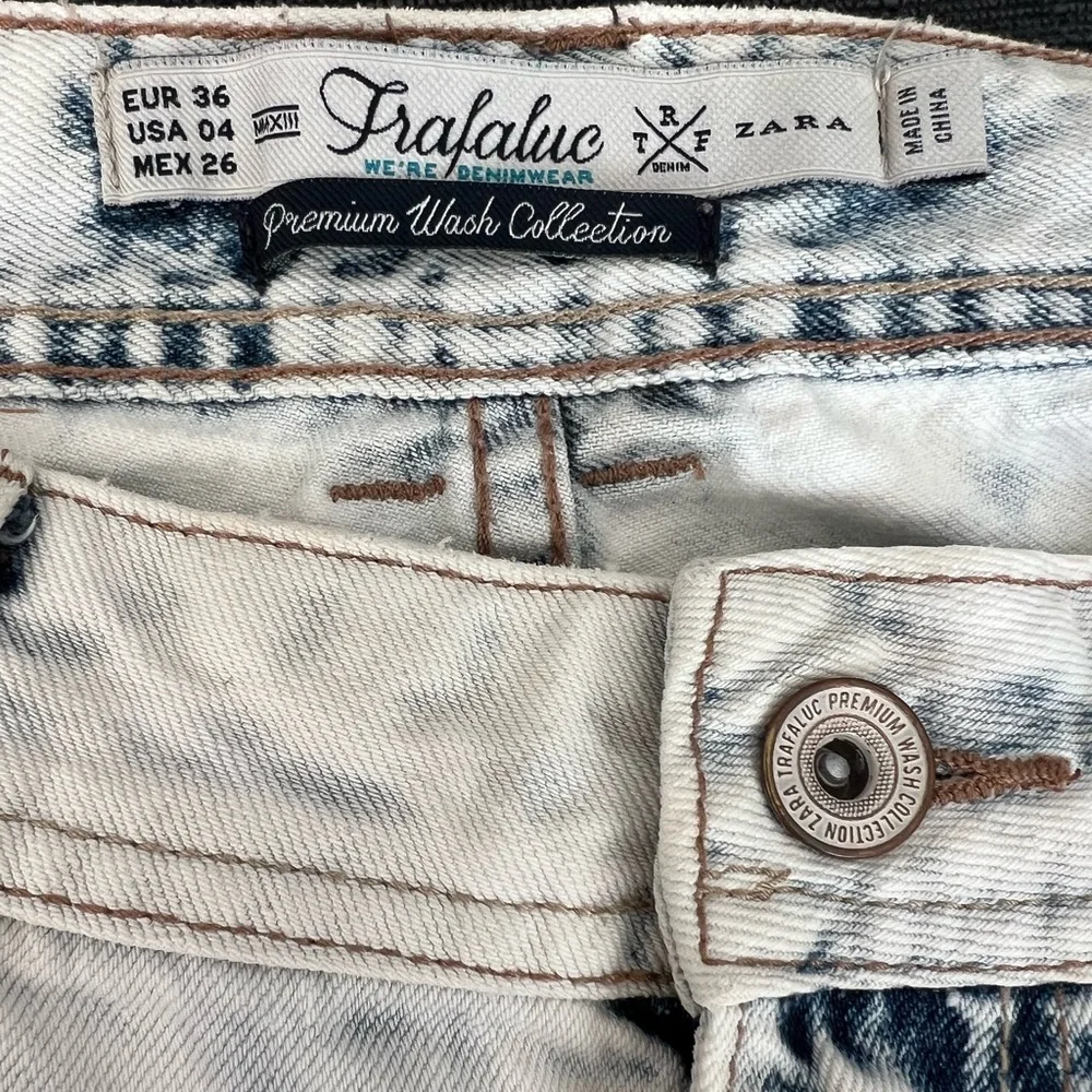 COPY - ZARA | Jeans Distressed Acid Wash 8 - Picture 6 of 6